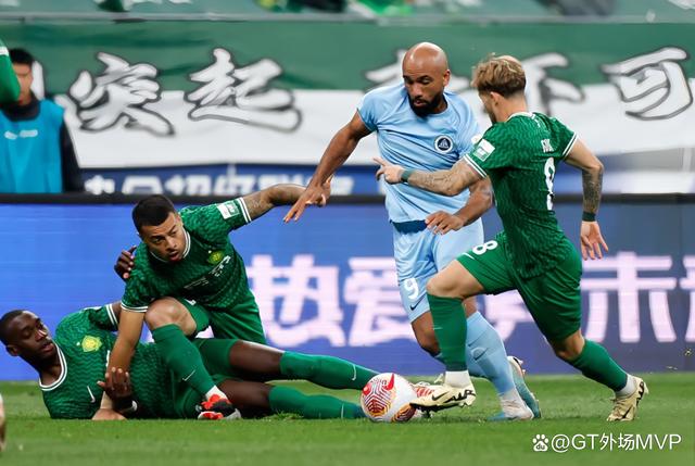 葡超集结日走向成谜，广厦男篮豪取连胜，质疑声仍在，更衣室氛围转暖