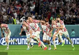 加时末段上海海港官宣签约：亚冠节点到来，赛场秩序良好，赛季目标并未改变